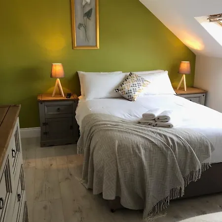 Amber Hill 3* Galway