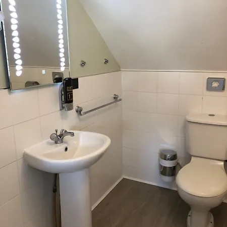 Amber Hill 3* Galway