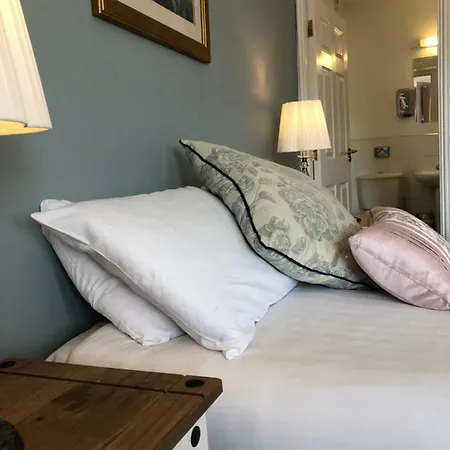 Amber Hill 3* Galway