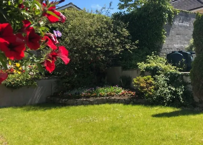 Amber Hill Bed & Breakfast 3*